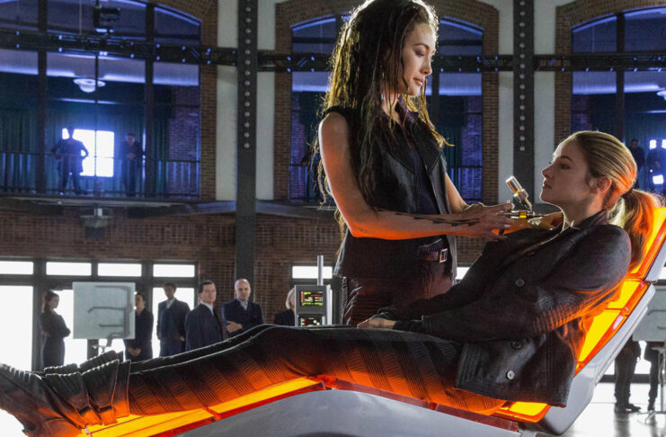 #52 – Divergent (2014) divergent
